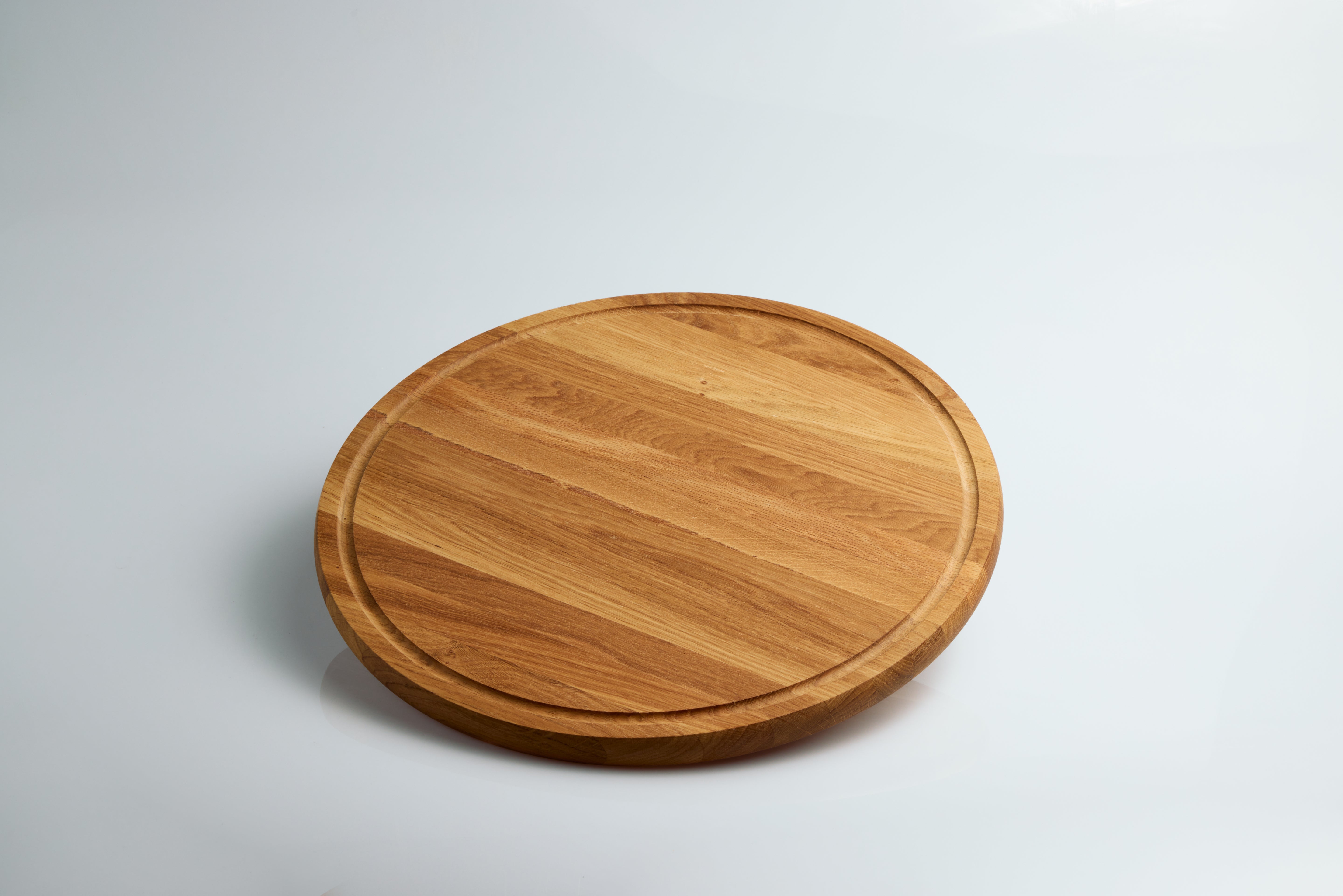 Grote (38cm) Ronde Eikenhouten Snijplank met Sapgeul