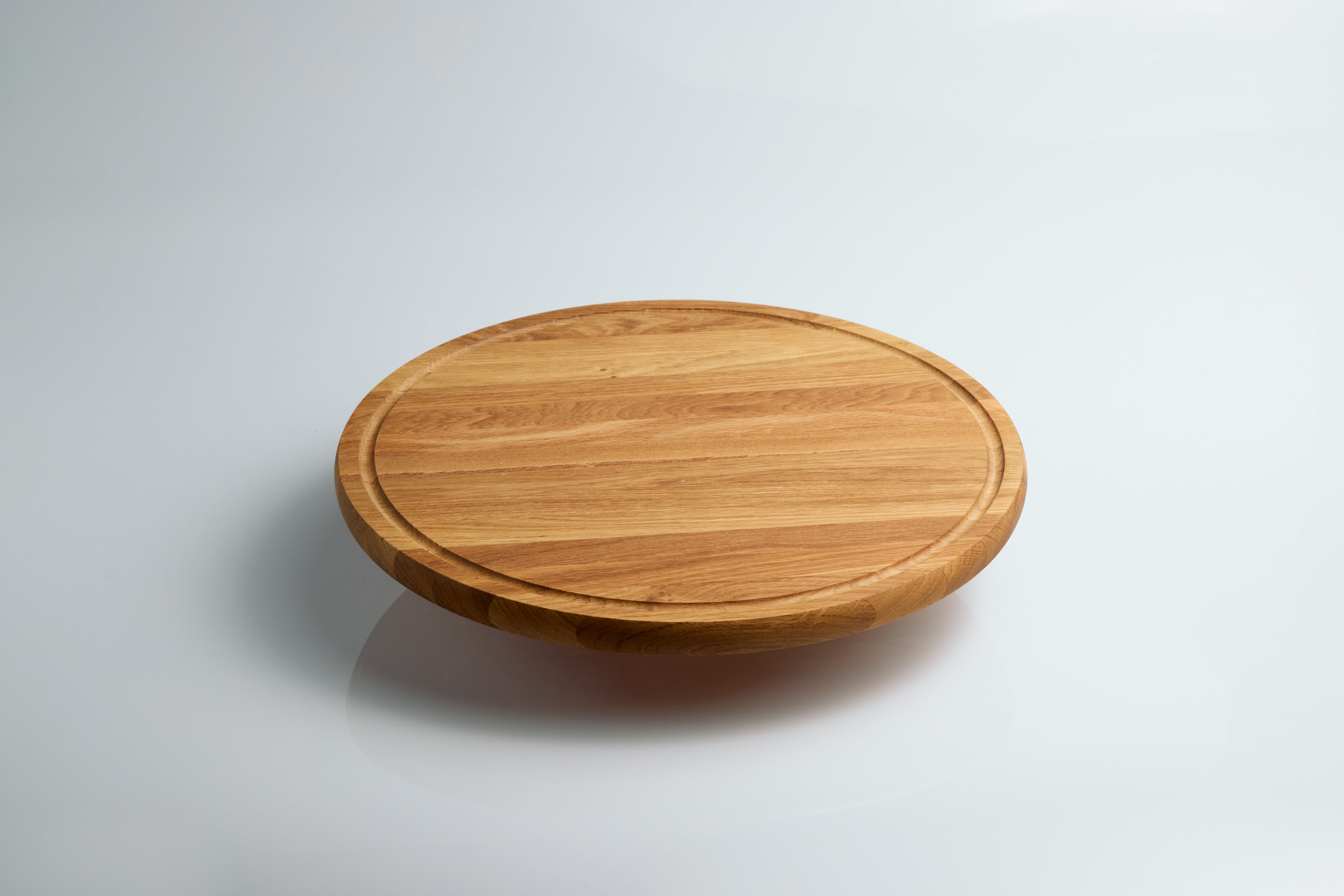 Grote (38cm) Ronde Eikenhouten Snijplank met Sapgeul