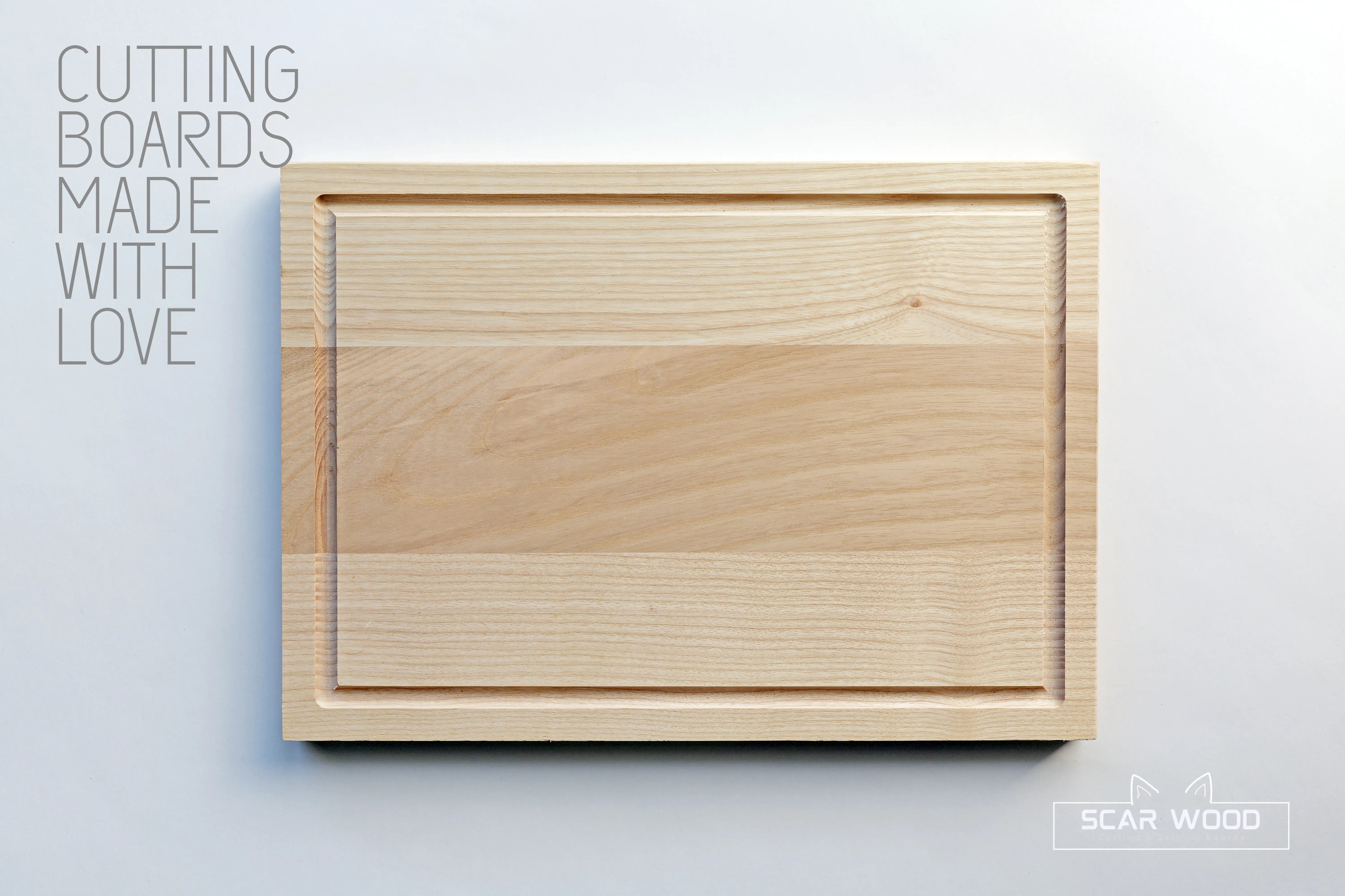 Medium (30x20x2) Rechthoekige Essenhouten Snijplank met Sapgeul