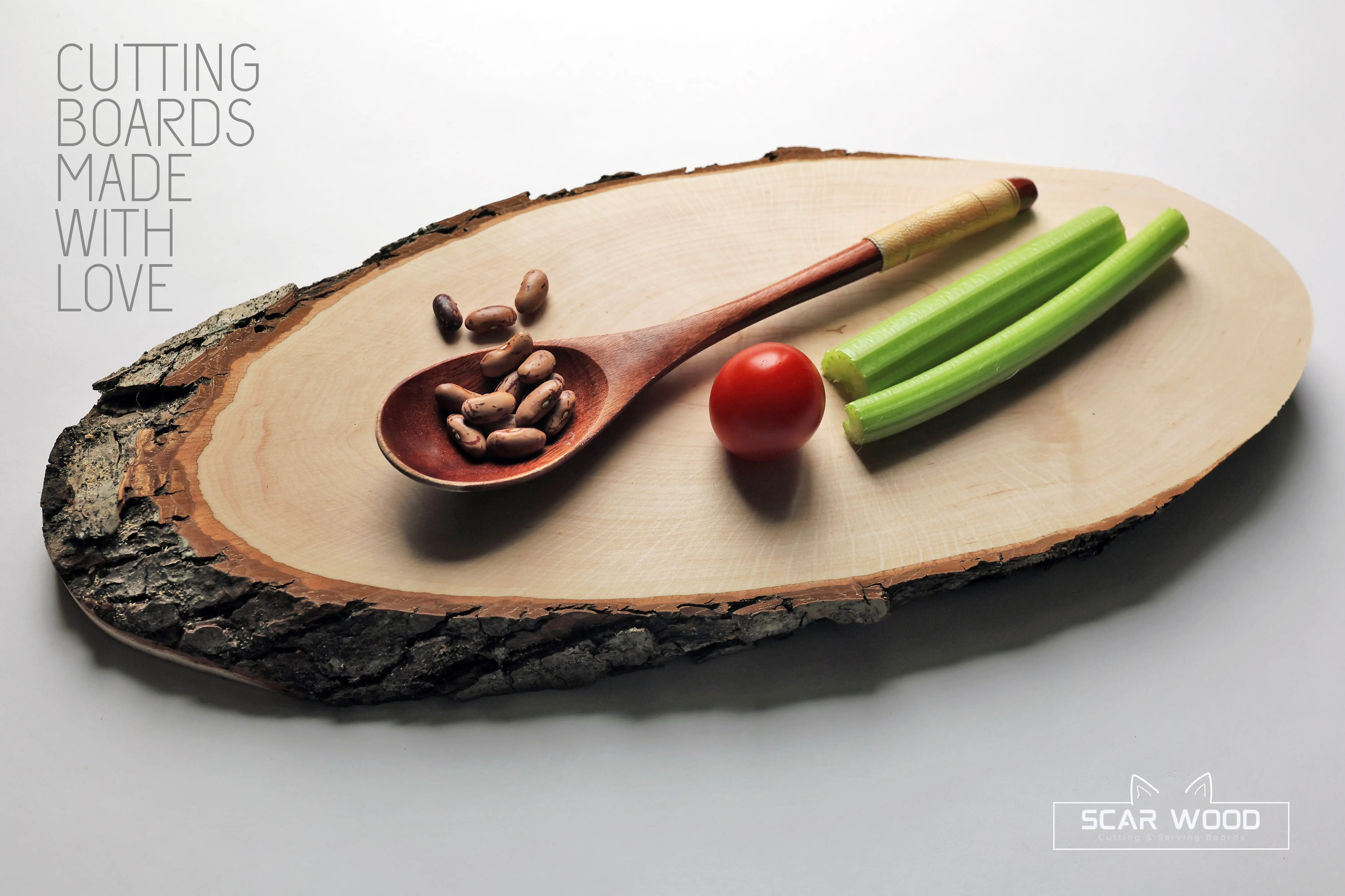 Kleine (24–26cm) Ovale Naturel Elzenhouten Serveerplank